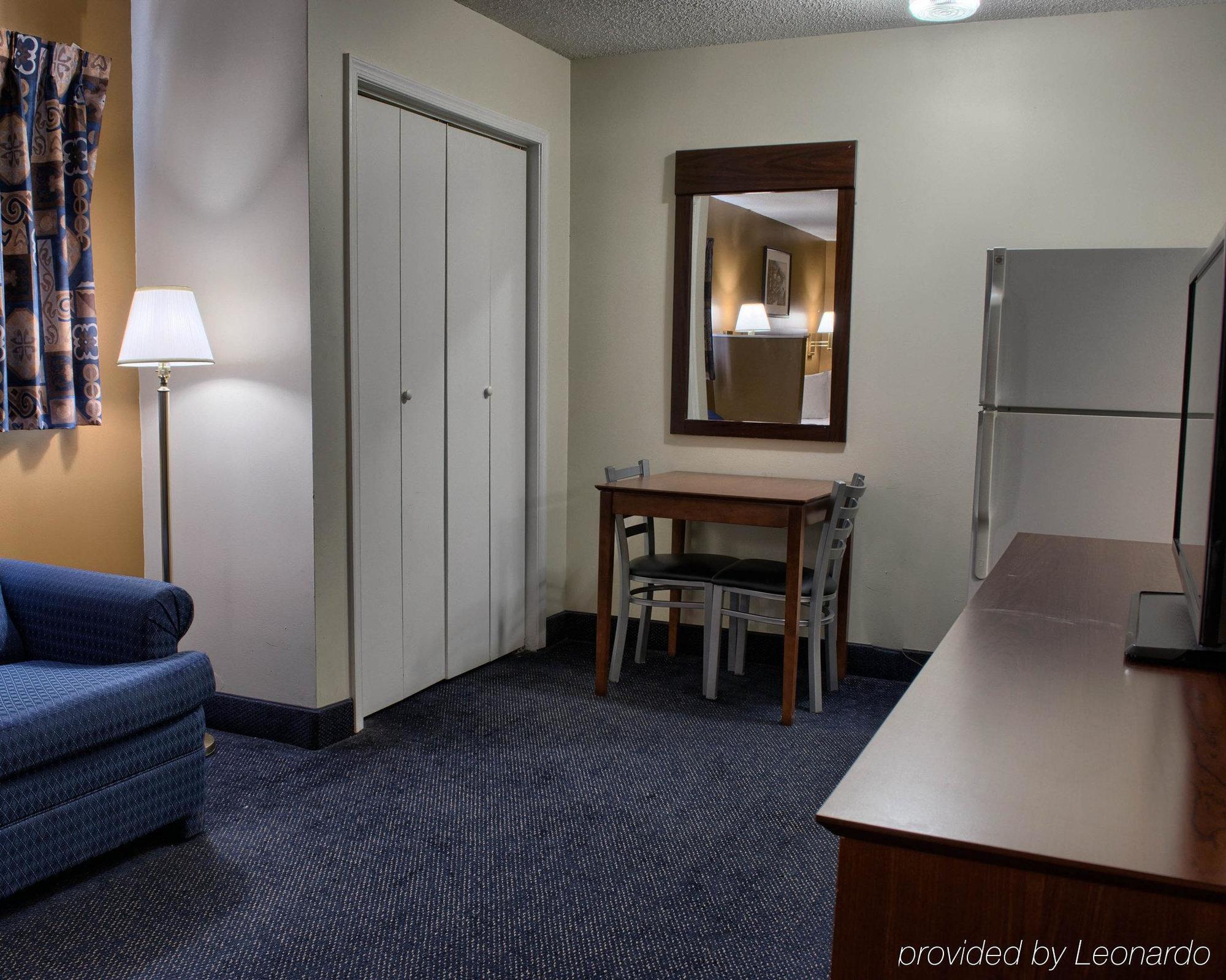 Motel 6-Richmond, Va - I-64 West Хенрико Екстериор снимка