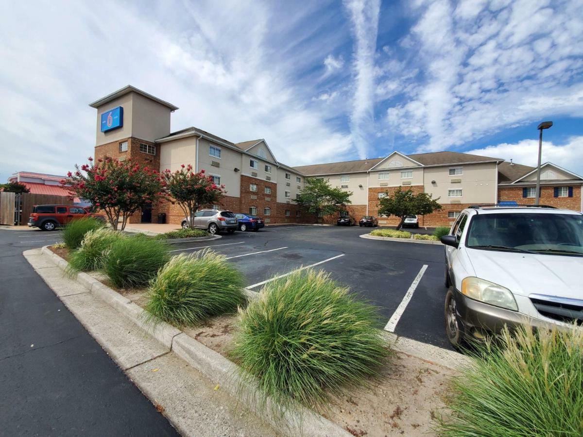 Motel 6-Richmond, Va - I-64 West Хенрико Екстериор снимка